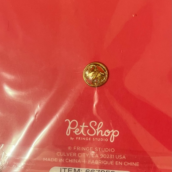 My Dog Gets Me - Heart Pin - Picture 2 of 2